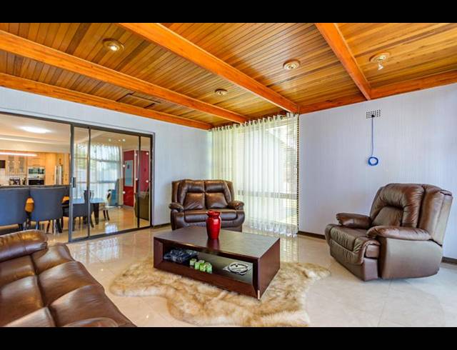 3 BEDROOM HOUSE FOR SALE IN VAN DYK PARK